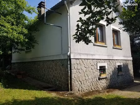 maison avec terrain(s) en creuse à finir de retaper