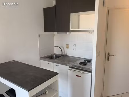 studio 1 pièce 20 m²