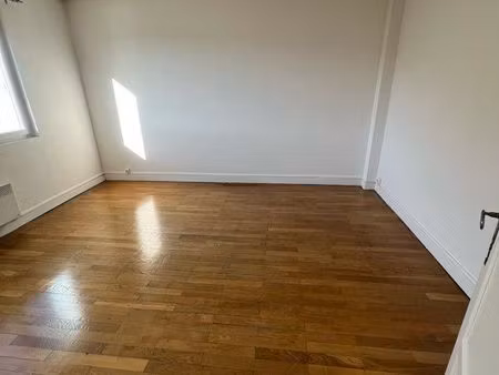 location nyons appartement