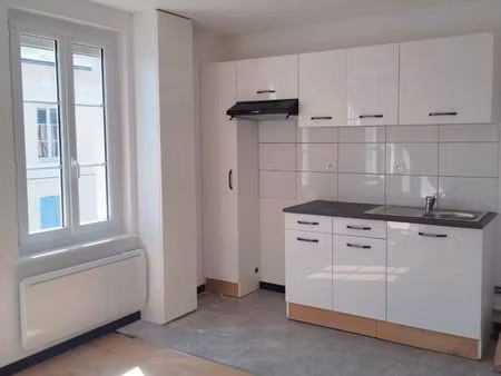 appartement t2 lumineux à proximité centre ville
