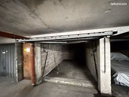 noisy le sec- gare / box 13m2 à louer