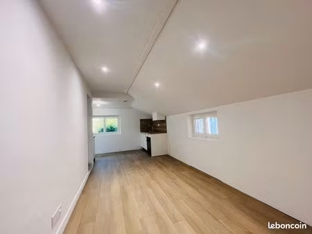 maison deux chambres de plain pied garage