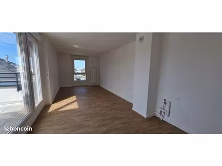 appartement 3 pièces 64 m²