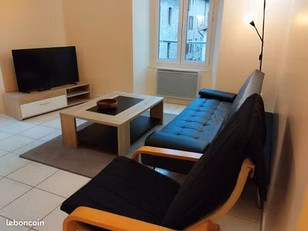 a louer appartement t3 meuble 2° etage