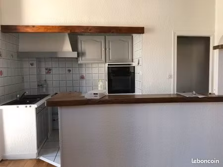 loue t4 centre voiron