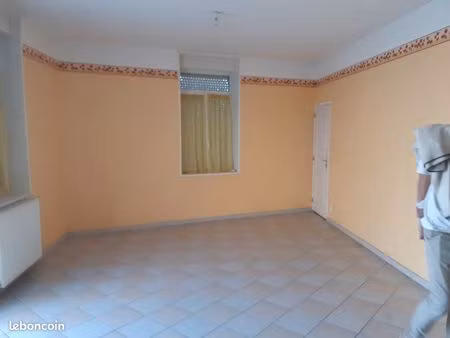 appartement lunmineux avec jardin privé