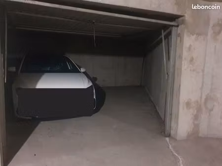 garage 24m2 (rue stalingrad)