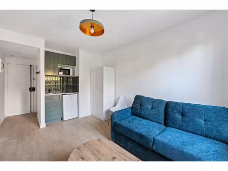 location meublée appartement 1 pièce 17 m² à villejuif (94800)  940 €