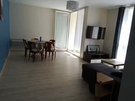 location meublée appartement 3 pièces 66 m² à asnieres-sur-seine (92600)  1 590 €
