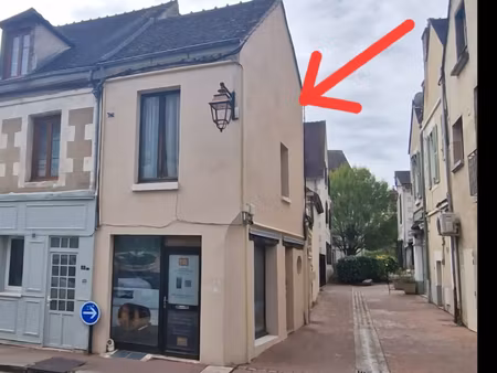 studio + local commercial centre-ville