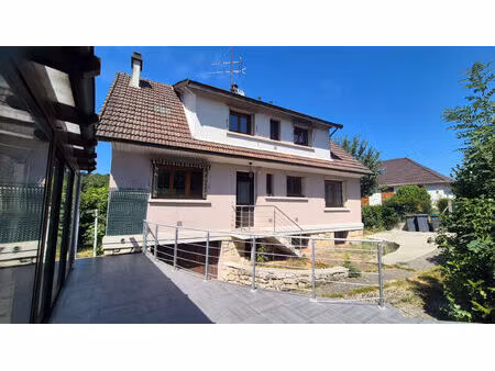 charmante maison de 150 m² environ à brunoy