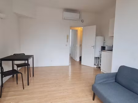 location appartement 2 pièces 28.3 m² à roubaix (59100)  605 €