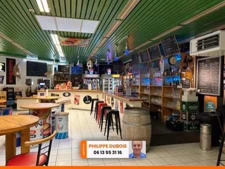 vente locaux professionnels 4 pièces 440 m² à parthenay (79200)  230 000 €