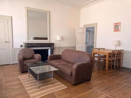 location meublée appartement 2 pièces 69.2 m² à bourges (18000)  730 €