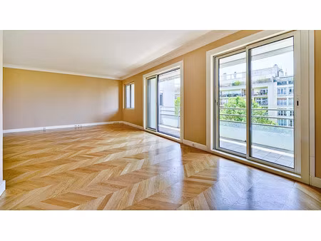 location appartement 5 pièces 121.56 m² à paris 16ème (75016)  4 600 €