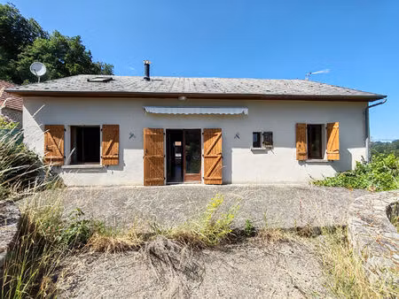 maison la villetelle 5 pièce(s) 110 m2   trois chambres   terrain attenant de 5775 m²