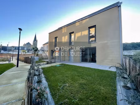 maison de ville neuve 129 m2 située en plein centre-ville de