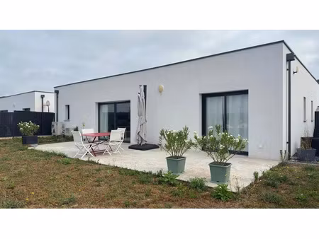 location maison 4 pièces 103 m² à soumoulou (64420)  1 300 €
