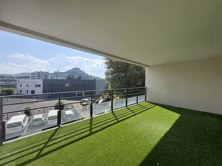 appartement 3 pièces - 80m² - terrasses et garage