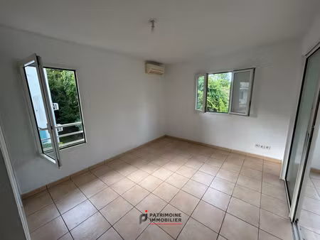 appartement t1 aux abymes