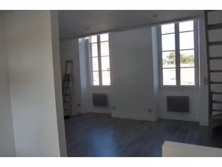 appartement t2 talence - 45 m2 - 840 euros ttc