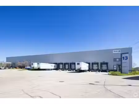 location local d’activités 2393m²