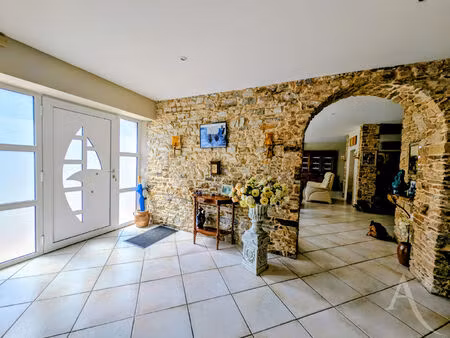 vente maison 5 pièces  193.00m²  la haie