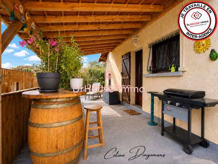 maison t4 de plain-pied  88 m2 avec garage et dépendances