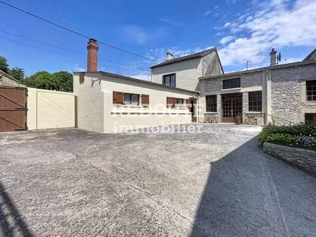 grande maison t8 environ 250m² - hangar - jardin - crugny