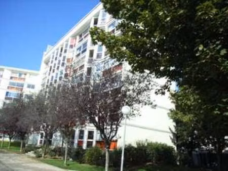 location appartement t1 meublé à hérouville-saint-clair (14200) : à louer t1 meublé / 33m²
