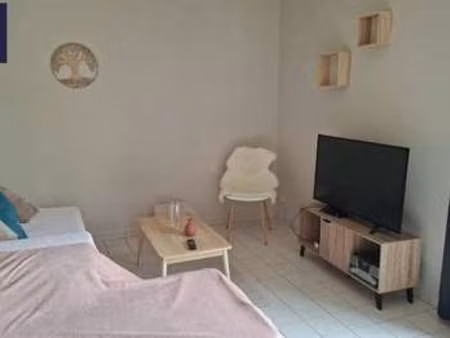 location appartement 2 pièces meublé à retiers (35240) : à louer 2 pièces meublé / 49m² re