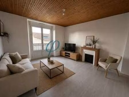 location appartement 2 pièces à sucé-sur-erdre (44240) : à louer 2 pièces / 43m² sucé-sur-