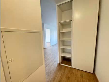 location appartement 2 pièces 45 m² à darnetal (76160)  555 €