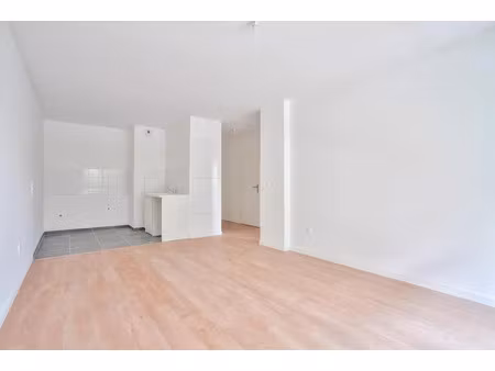 location appartement 2 pièces 54 m² à nogent-sur-marne (94130)  1 191 €