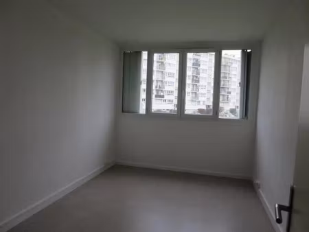 location appartement 3 pièces 68 m² à saint-michel-sur-orge (91240)  902 €