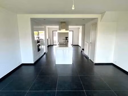 appartement duplex 3 chambres avec 2 parkings