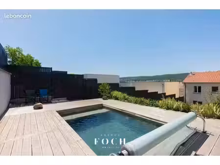 maison 6 pièces 130 m²