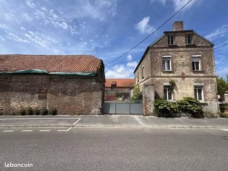 propriété 6 pièces 170 m²