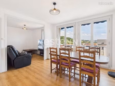 appartement 4 pièces 83 m²