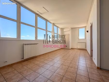 appartement 2 pièces 54 m²
