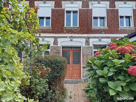 maison de ville 5 pièces 100 m²
