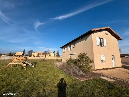 maison à louer – feillens – 70 m² – terrain et terrasse – proche commodités
