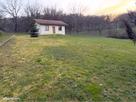 terrain de 850 m² avec dépendance – poliénas (38210)