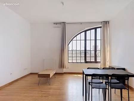 appartement 4 pièces 82 m²