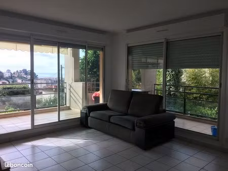 a louer t2 45m2 +grande terrasse
