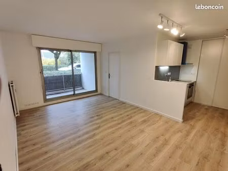 t1 bis  limite dijon-talant clinique avec terrasse et parking