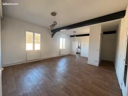 appartement 3 pièces 81 m²