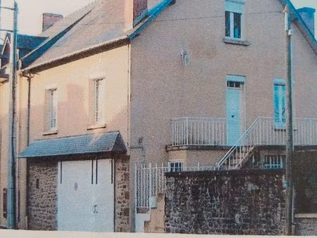maison à louer centre ville hédé-bazouges