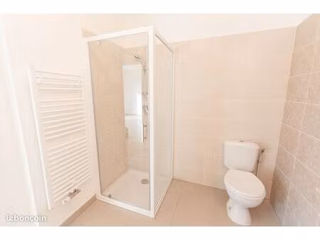 t2 récent de 41 m² dans résidence calme - villenave d'ornon