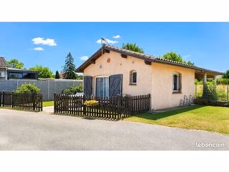 villa t2 meublée avec jardin